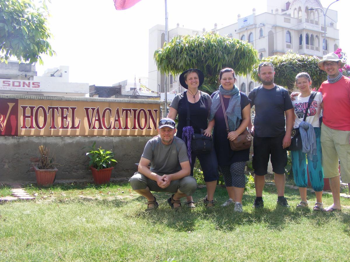 Hotel Vacation Τζαϊπούρ Εξωτερικό φωτογραφία