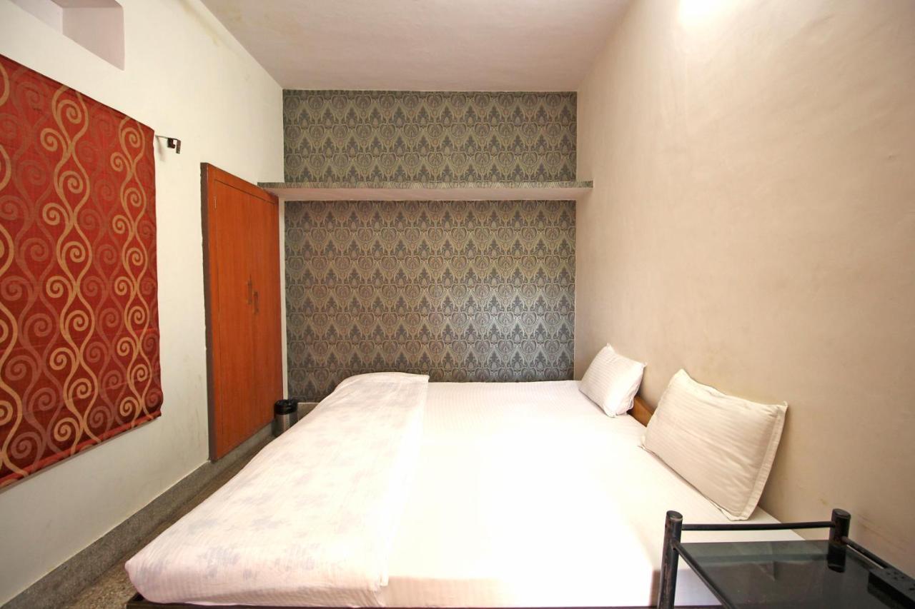 Hotel Vacation Τζαϊπούρ Δωμάτιο φωτογραφία